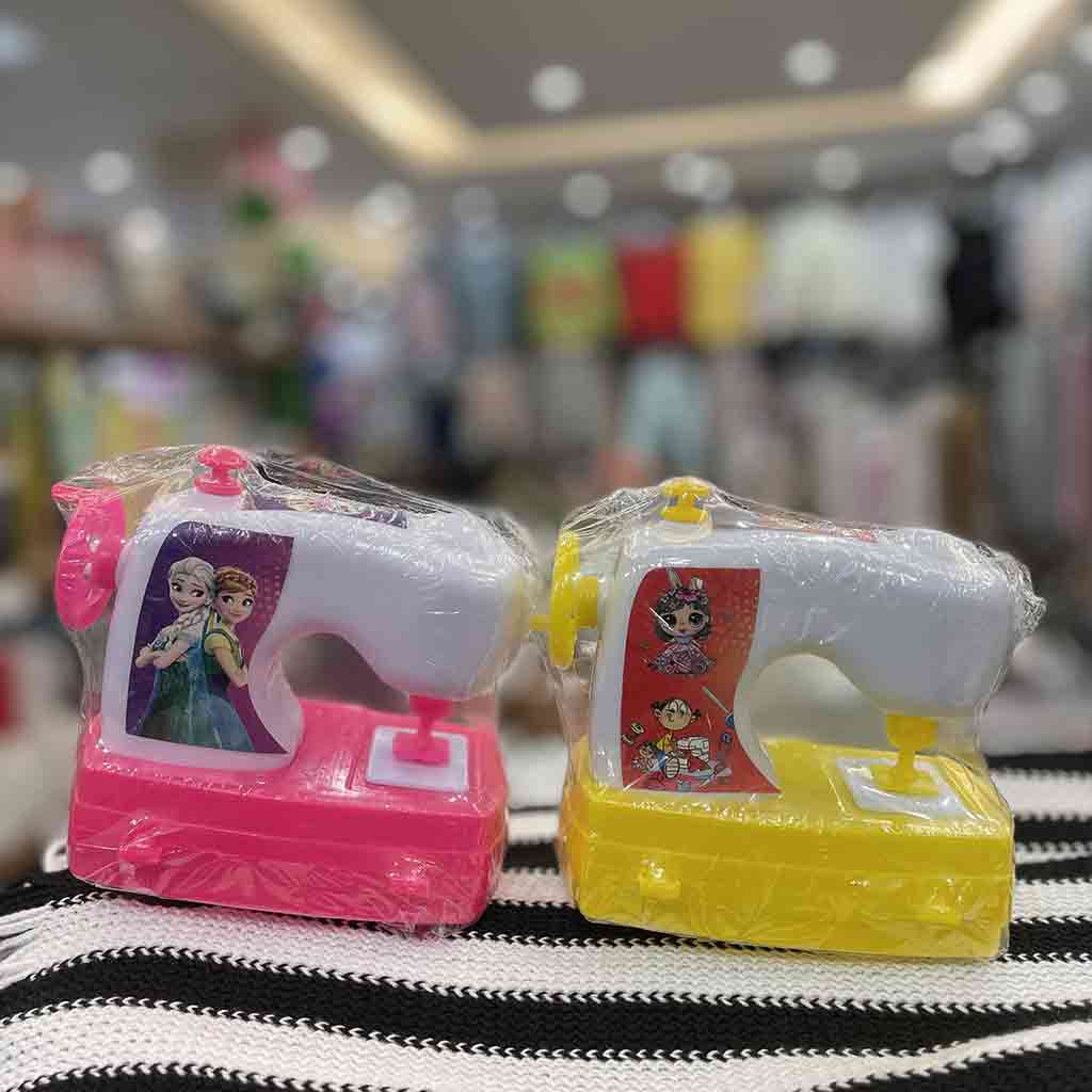 اسباب بازی دخترانه چرخ خیاطی