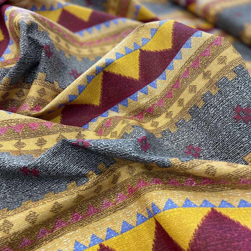 پارچه ملحفه ای طرحدار جگری زرد