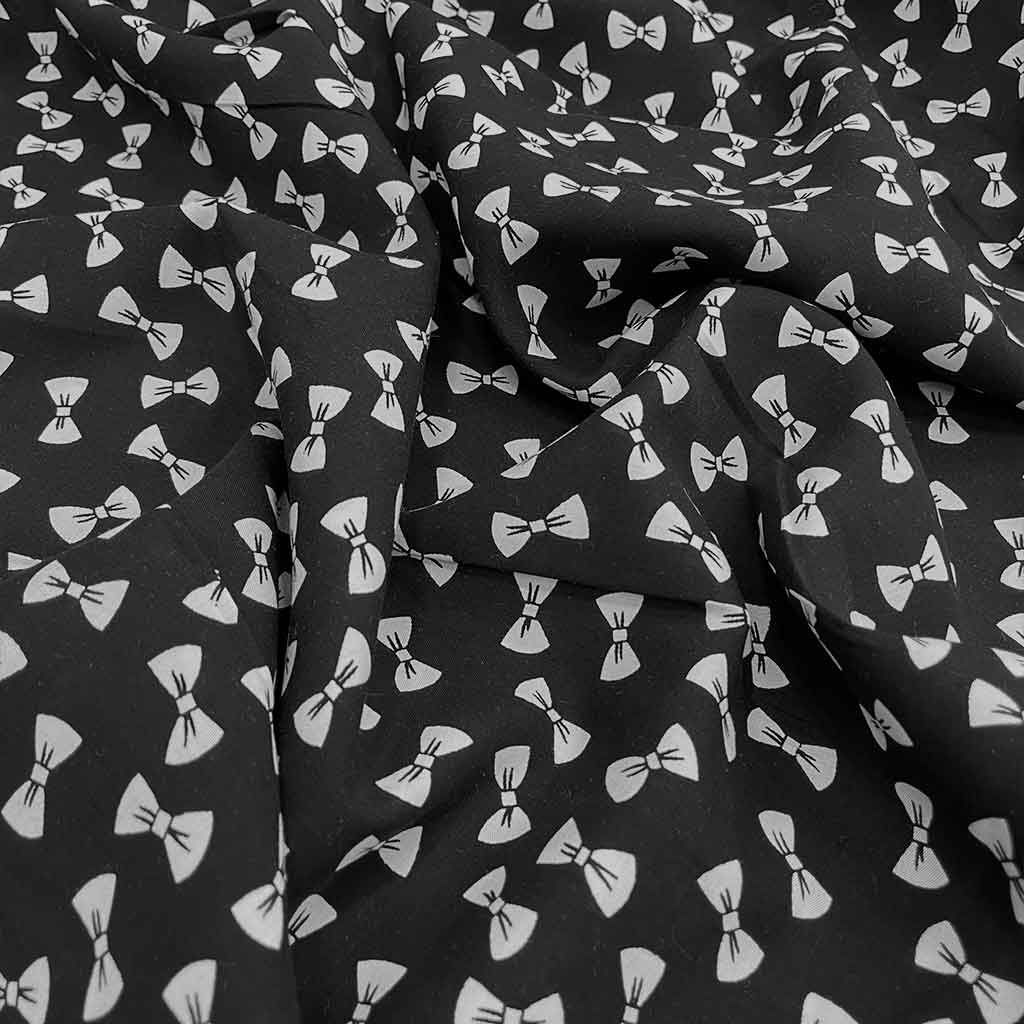 پارچه نخی طرحدار پاپیون مشکی