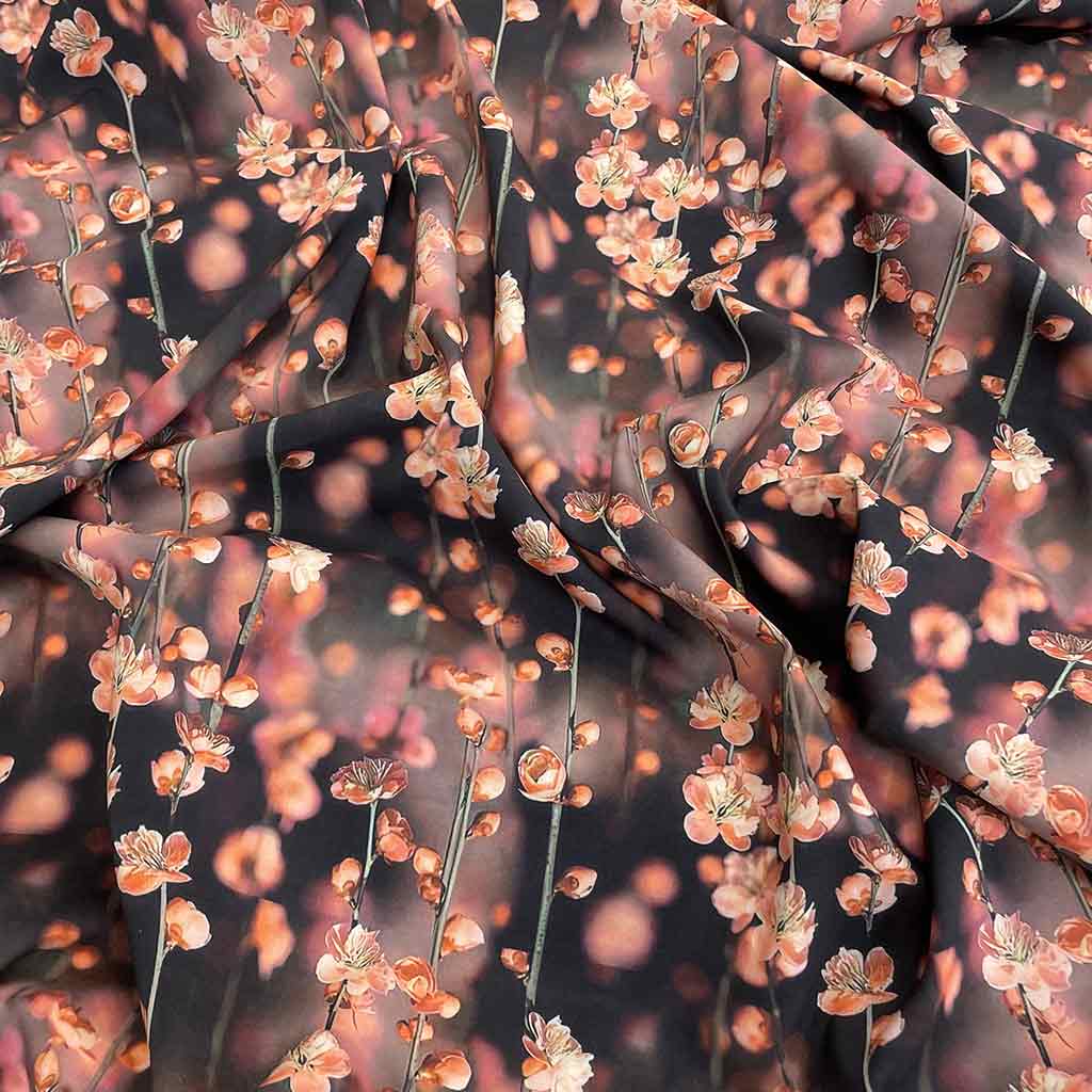 پارچه کرپ بوگاتی شکوفه دار