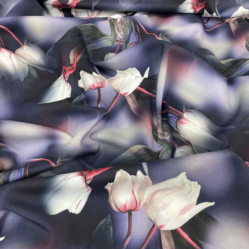 پارچه کرپ بوگاتی گل سفید