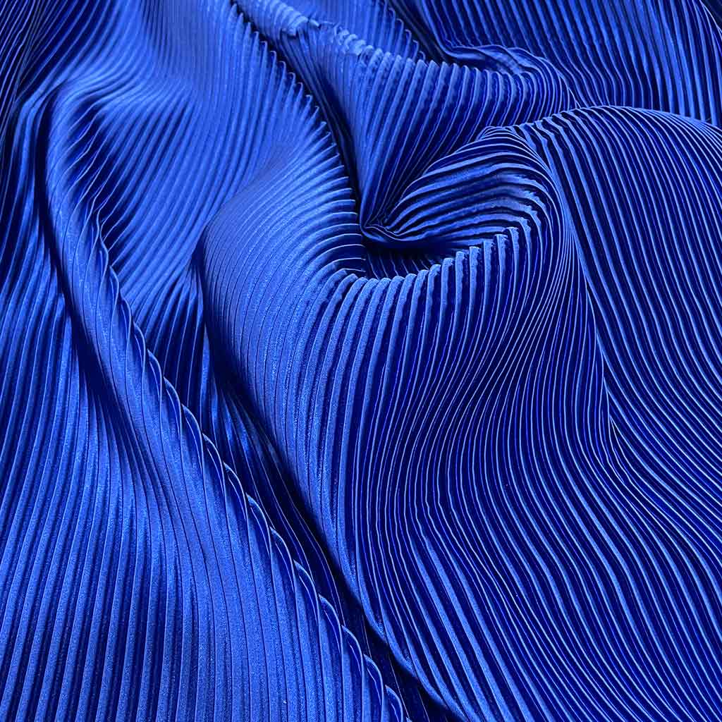 پارچه ساتن پلیسه آبی لاجوردی