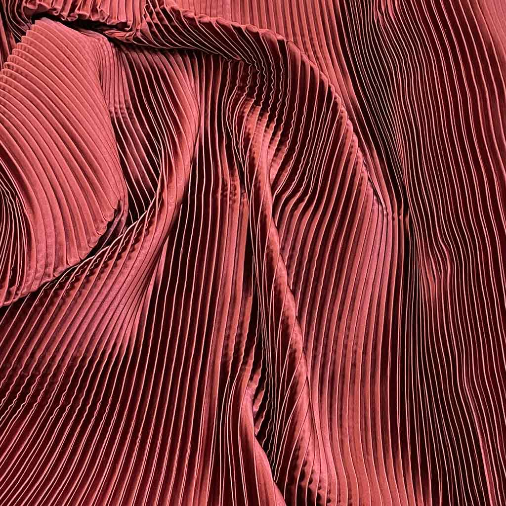 پارچه ساتن پلیسه جگری