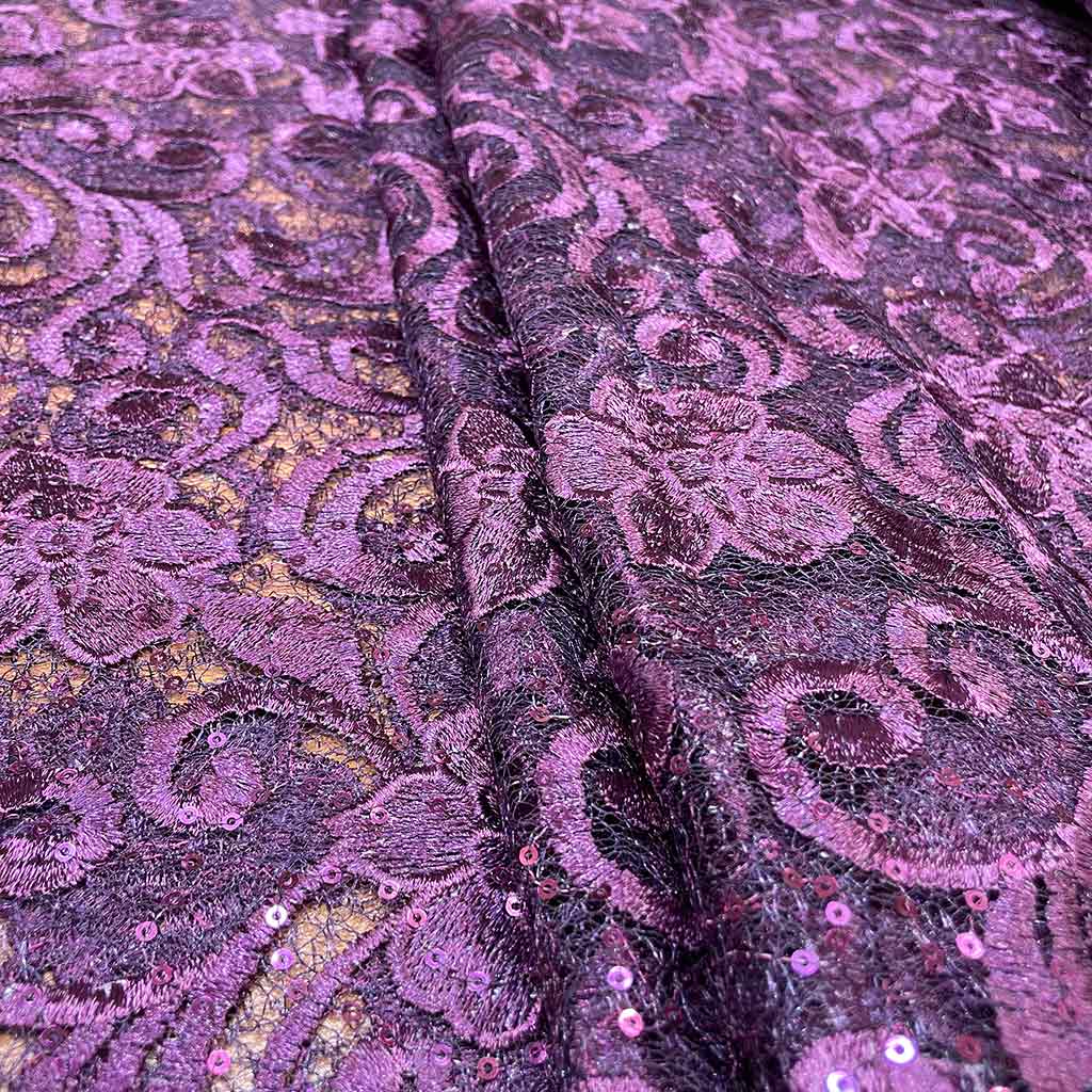 پارچه گیپور گل برجسته مجلسی بنفش