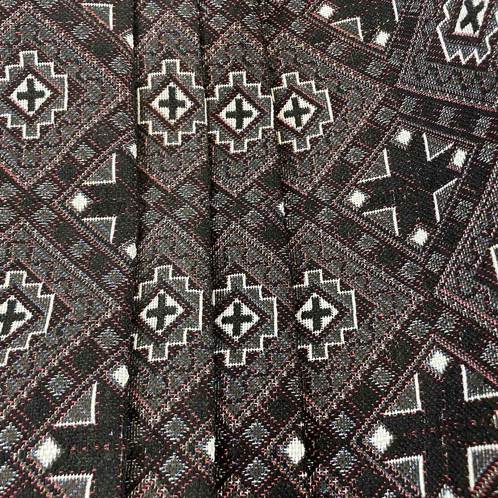 پارچه نپالی مشکی قرمز