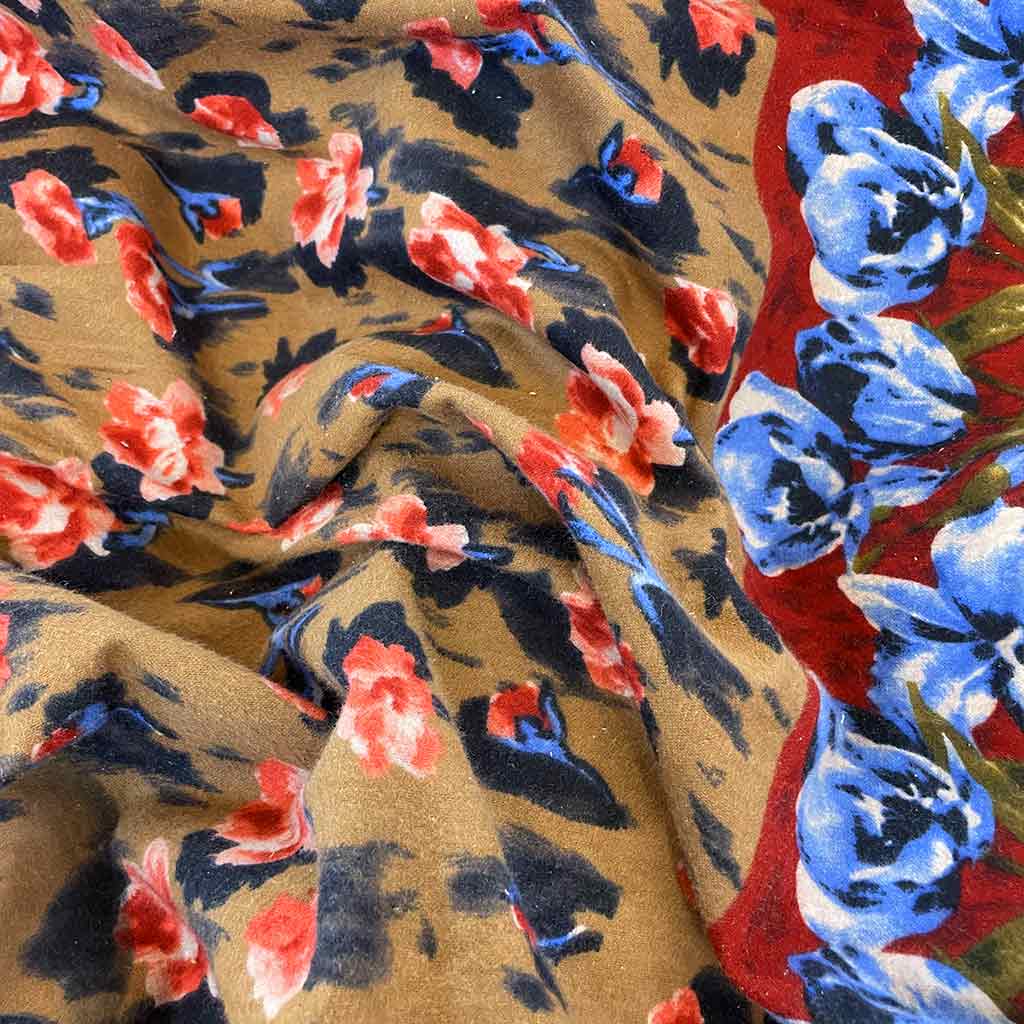 پارچه بزمک گل دار قهوه ای