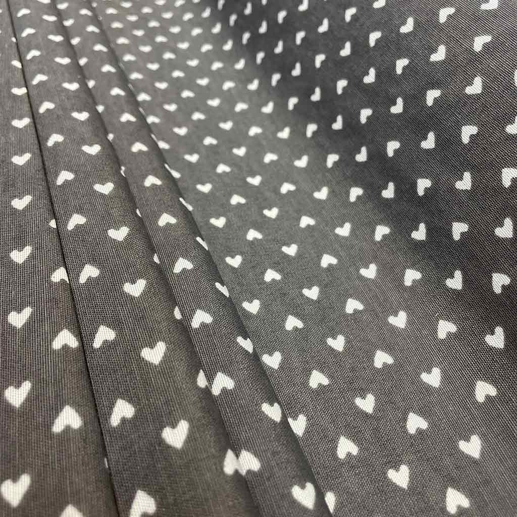 پارچه ملحفه ای طرح ریز قلب طوسی