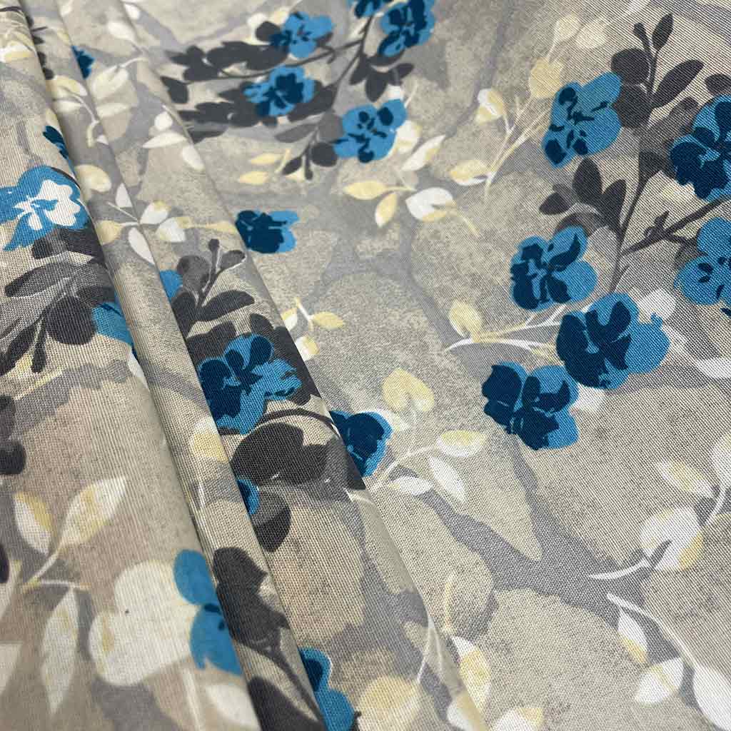 پارچه ملحفه ای گل ریز آبی طوسی