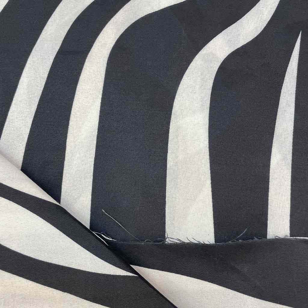 پارچه ملحفه ای طرح گورخری