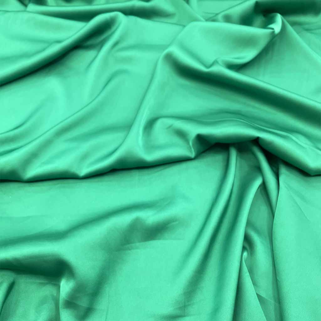 پارچه ساتن سیلک سبز