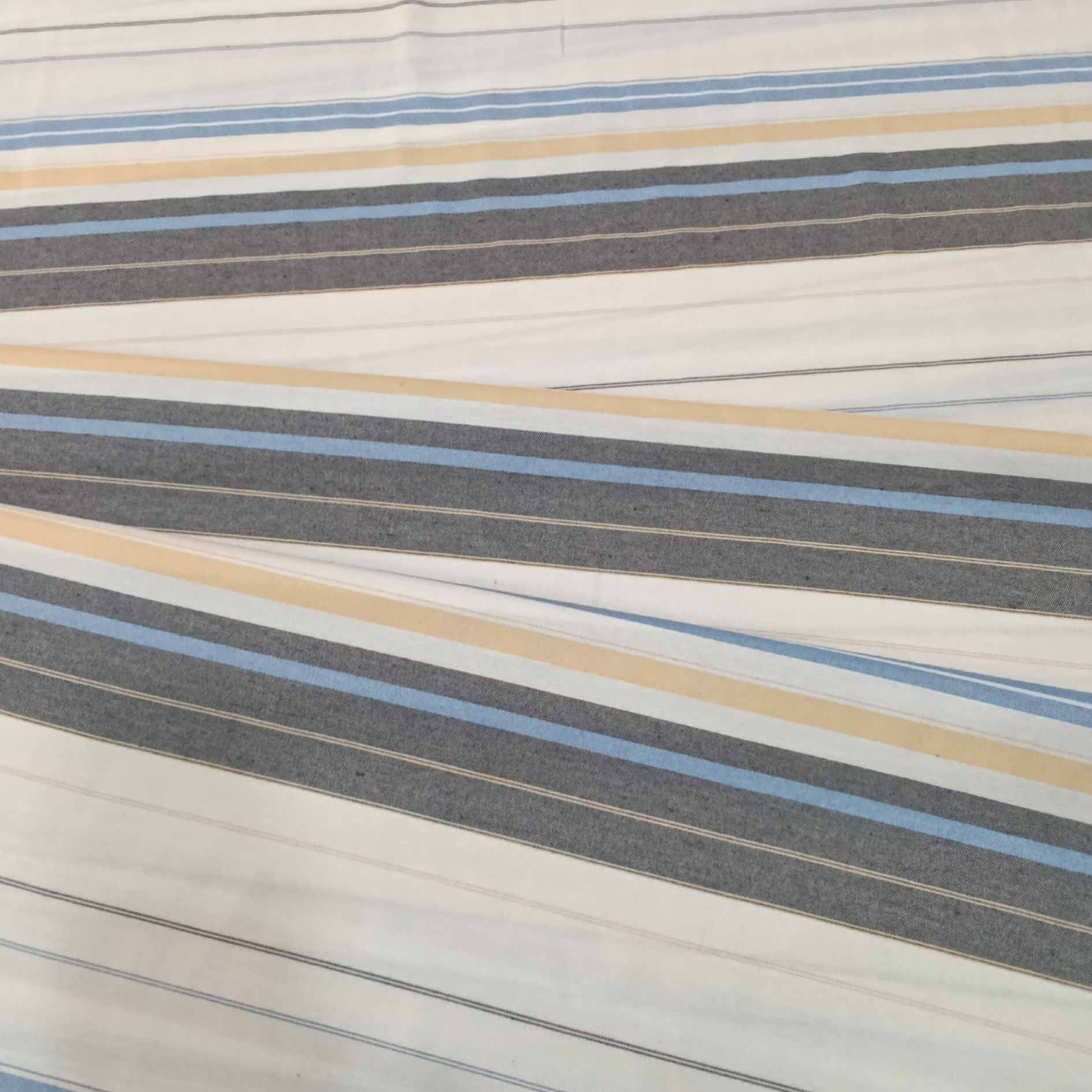 پارچه لنین راه راه